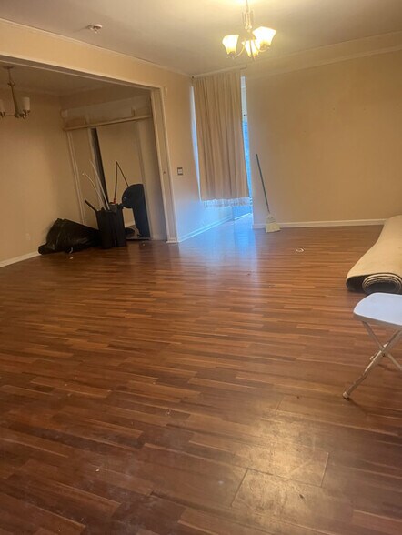 More Photos Of 631 Haight St, San Francisco General Retail For Lease