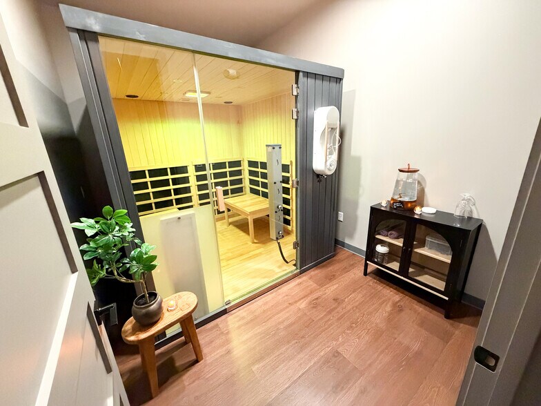 More Photos Of 5400 Frio Dr, Midland General Retail For Sale