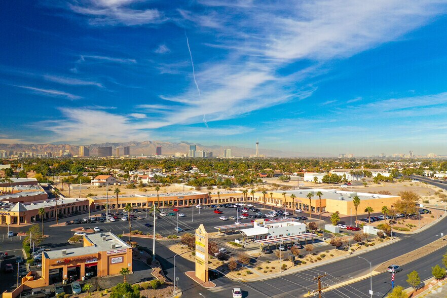 More Photos Of 3220-3370 E Flamingo Rd, Las Vegas Unknown For Lease