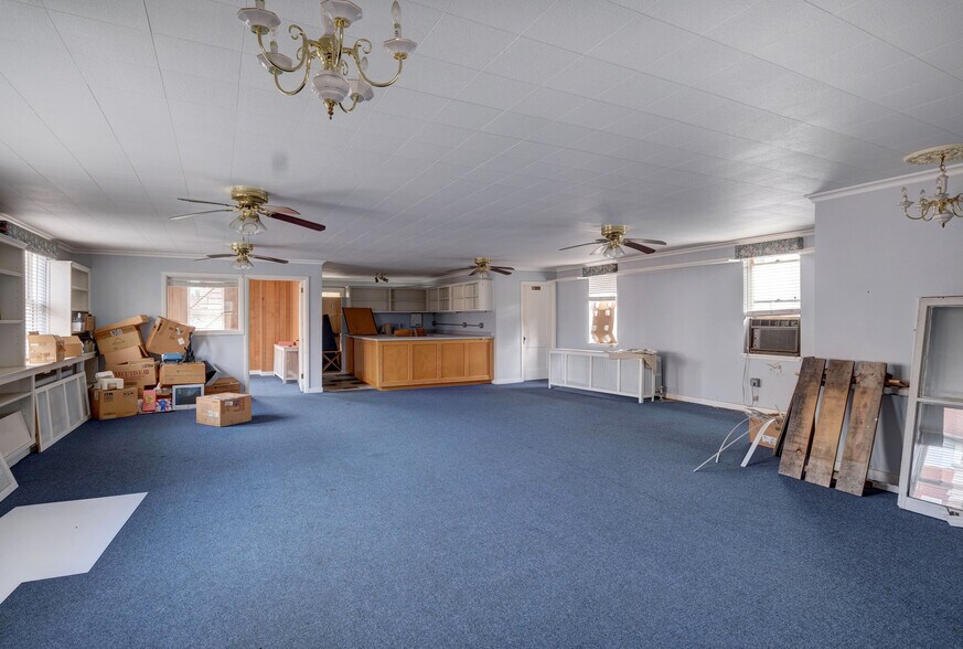 More Photos Of 329 4th St, Wausau Storefront Retail Residential For Sale