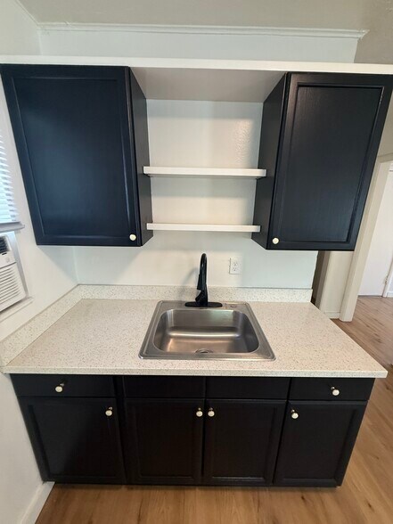 More Photos Of 101 Elliott St, Winters Apartments For Sale