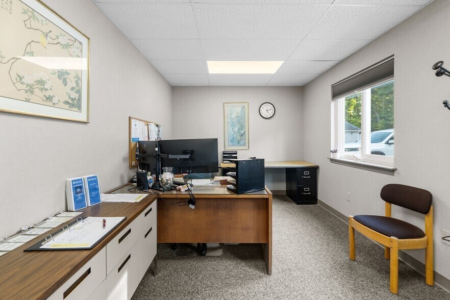 More Photos Of 513 Mill St, Marion Research And Development For Sale