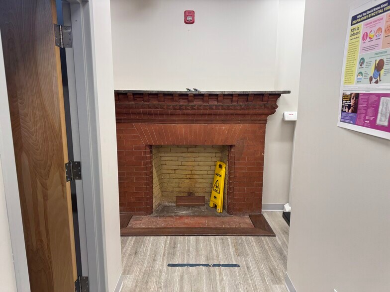 More Photos Of 127 Canvass St, Cohoes Storefront Retail Office For Lease