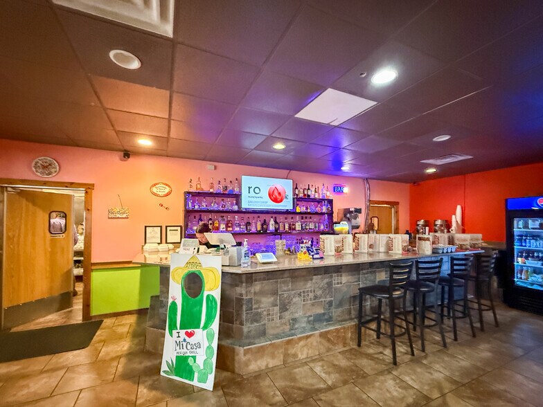 More Photos Of 40 Sallys Ridge Rd, Henry Restaurant For Sale