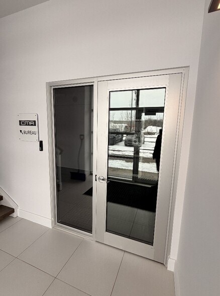 More Photos Of 4520-4540 Rue Charles-Malhiot, Trois-Rivières Office For Lease