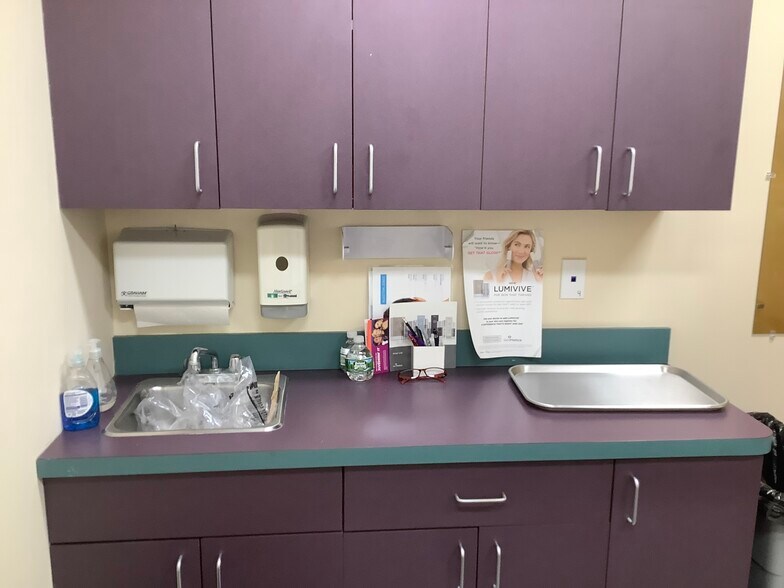 More Photos Of 200 Providence Hwy, Dedham Healthcare For Sale