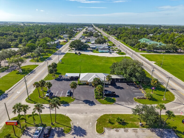 Primary Photo Of 45 Bryan Ave, LaBelle Medical For Sale