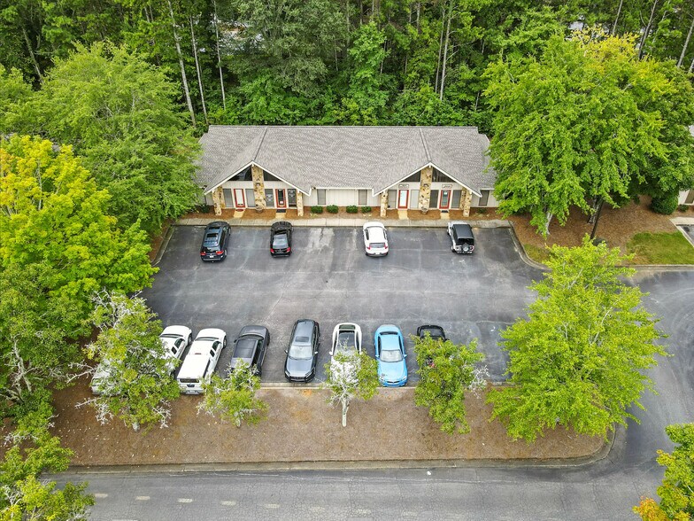 More Photos Of 11285 Elkins Rd, Roswell Office Residential For Sale