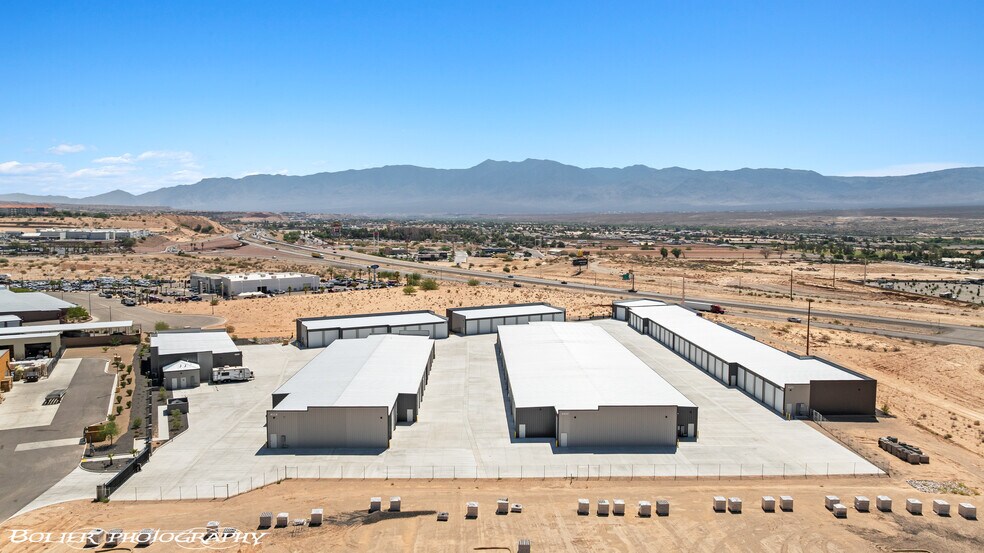 More Photos Of 1300 Pioneer Blvd, Mesquite Self Storage For Sale