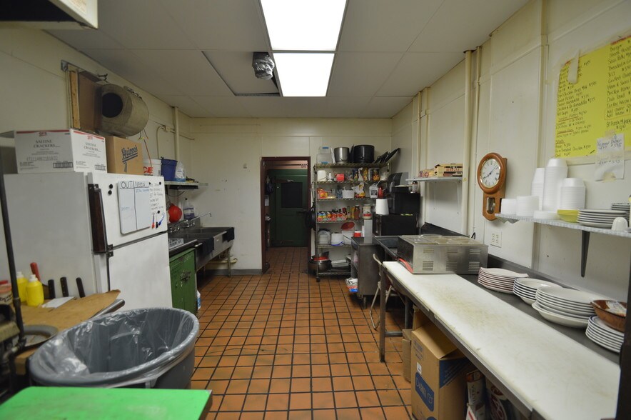 More Photos Of 10300 Market St, North Lima Bar For Sale