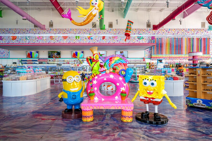 More Photos Of 4831 S Kings Hwy, Myrtle Beach Freestanding For Sale