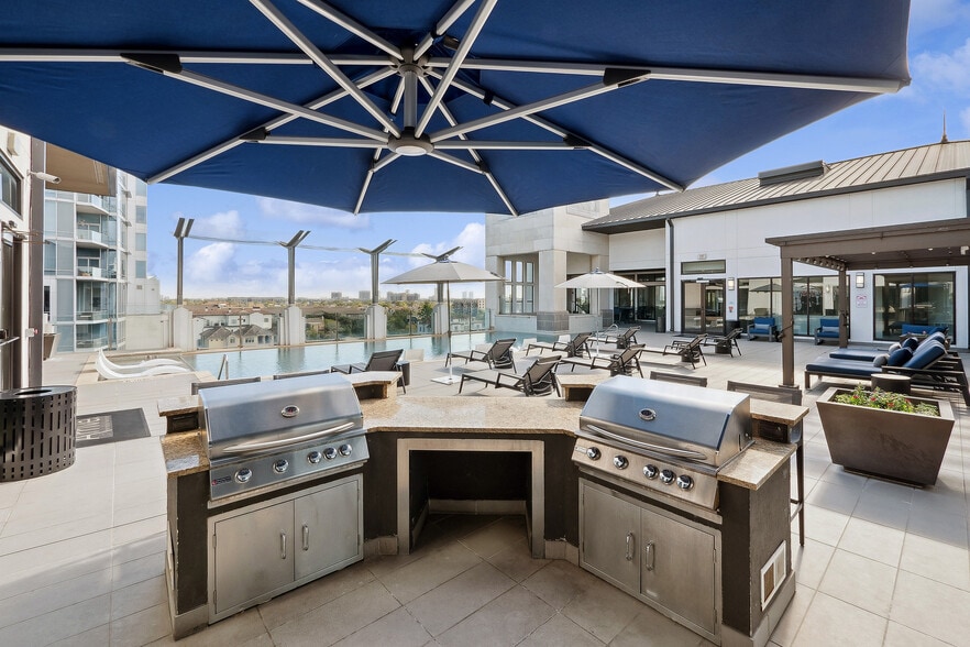 More Photos Of 2800 Kirby Dr, Houston Apartments For Lease