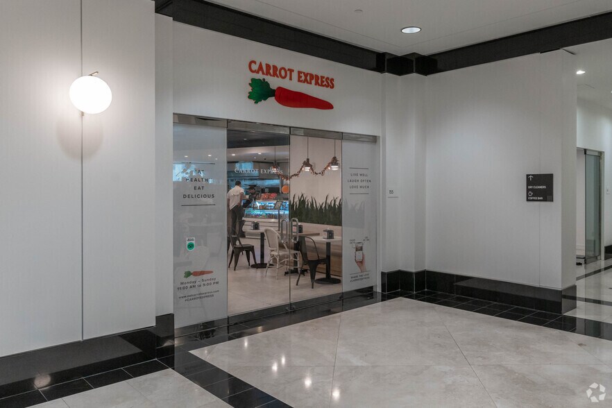 More Photos Of 1111 Brickell Ave, Miami Office For Lease