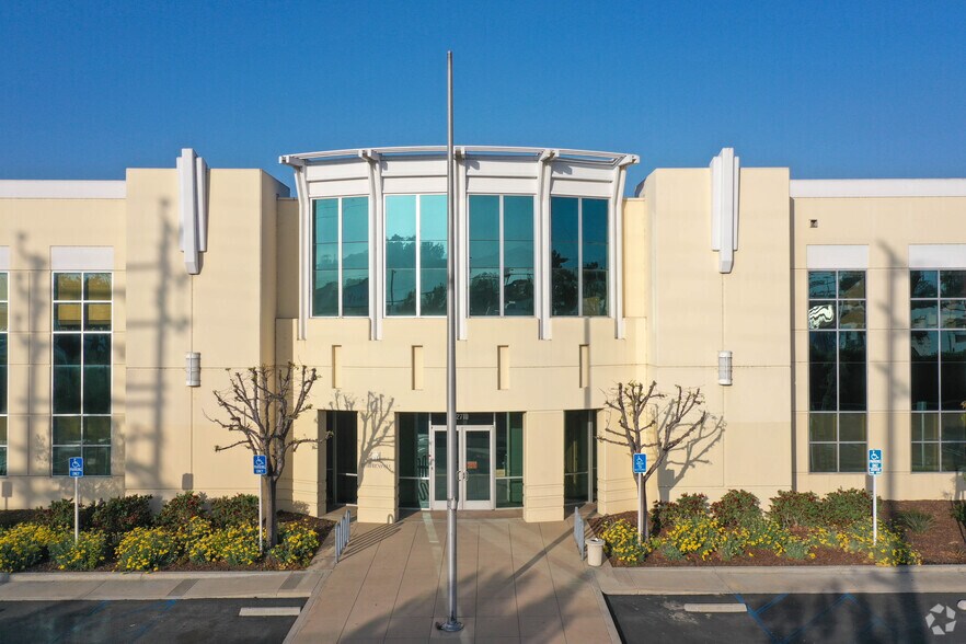 Primary Photo Of 2710 Media Center Dr, Los Angeles Research And Development For Lease