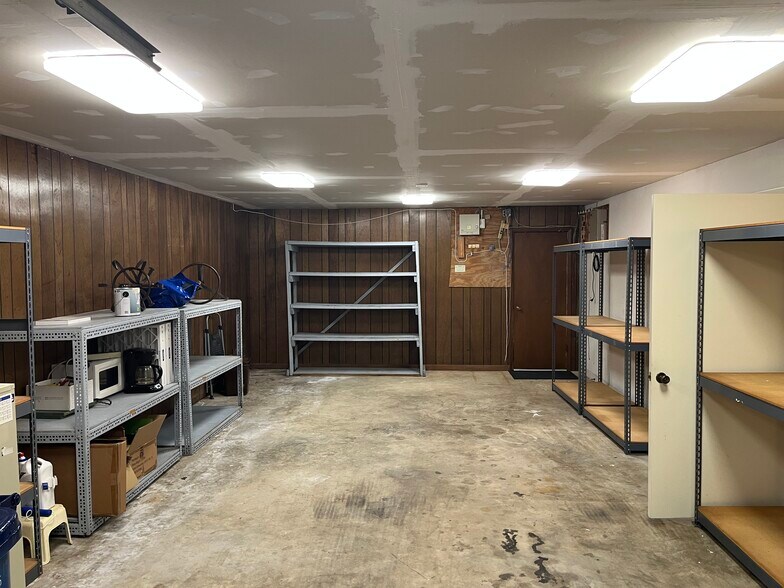 More Photos Of 5807 Macy Ave, Jacksonville Office For Sale