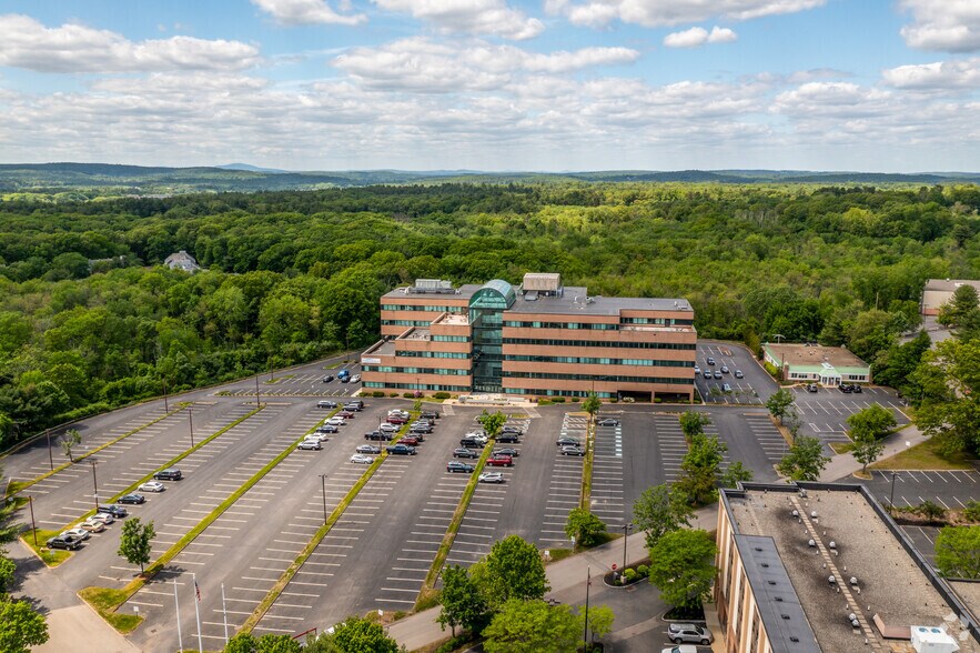 More Photos Of 293 Boston Post Rd W, Marlborough Office For Lease