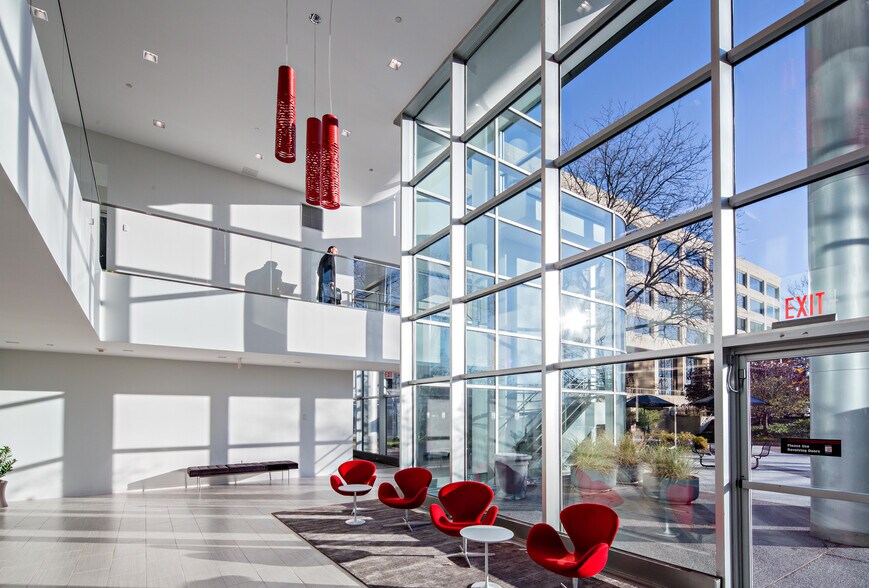 More Photos Of 250 Pehle Ave, Saddle Brook Unknown For Lease