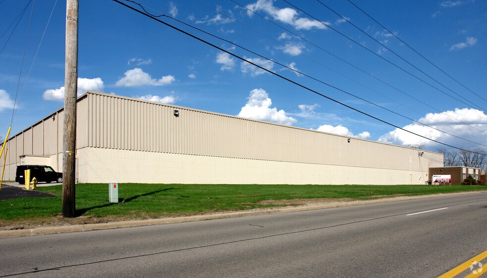 More Photos Of 3111 Gilchrist Rd, Mogadore Warehouse For Lease