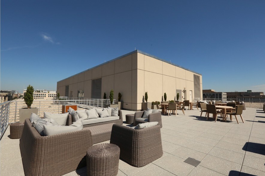 More Photos Of 505 9th St NW, Washington Office For Lease