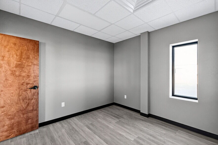 More Photos Of 14761 W I-20, Odessa Industrial For Sale