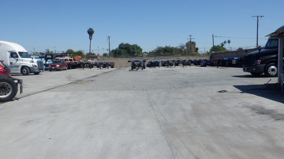 More Photos Of 1200 S Santa Fe Ave, Compton Land For Lease