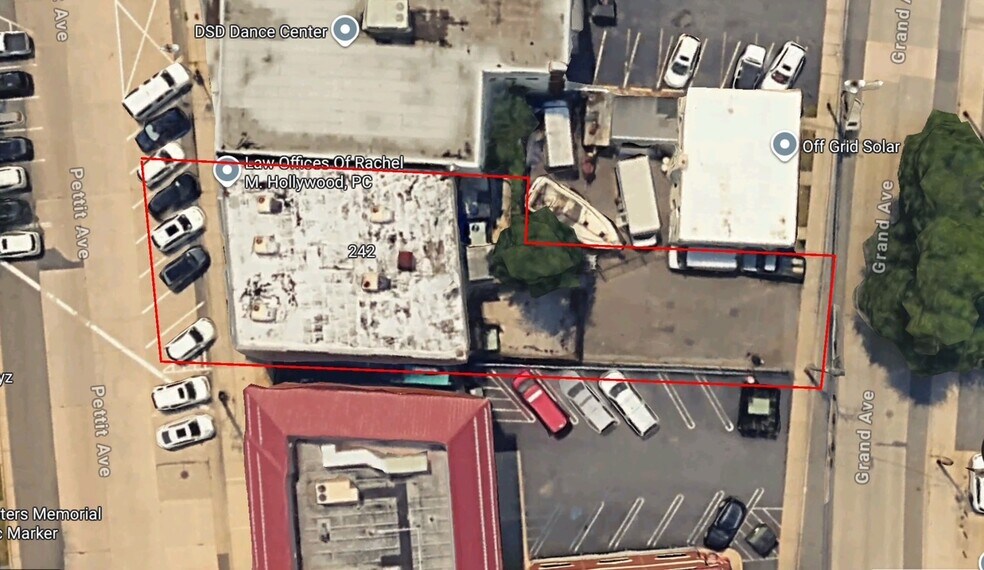 More Photos Of 2600-2610 Pettit Ave, Bellmore Storefront Retail Office For Sale