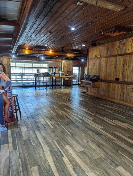More Photos Of 5470 Inn Rd, Theodore Restaurant For Sale