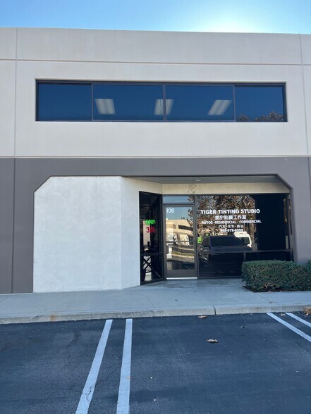 More Photos Of 22651 Lambert St, Lake Forest Light Manufacturing For Lease