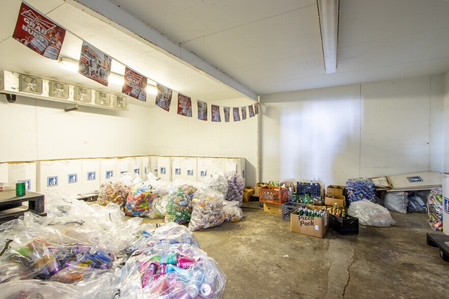 More Photos Of 274 E Front St, Hancock General Retail For Sale