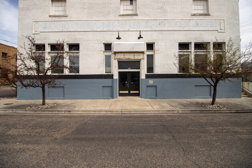 More Photos Of 902 S 1st Ave, Pocatello Distribution For Lease
