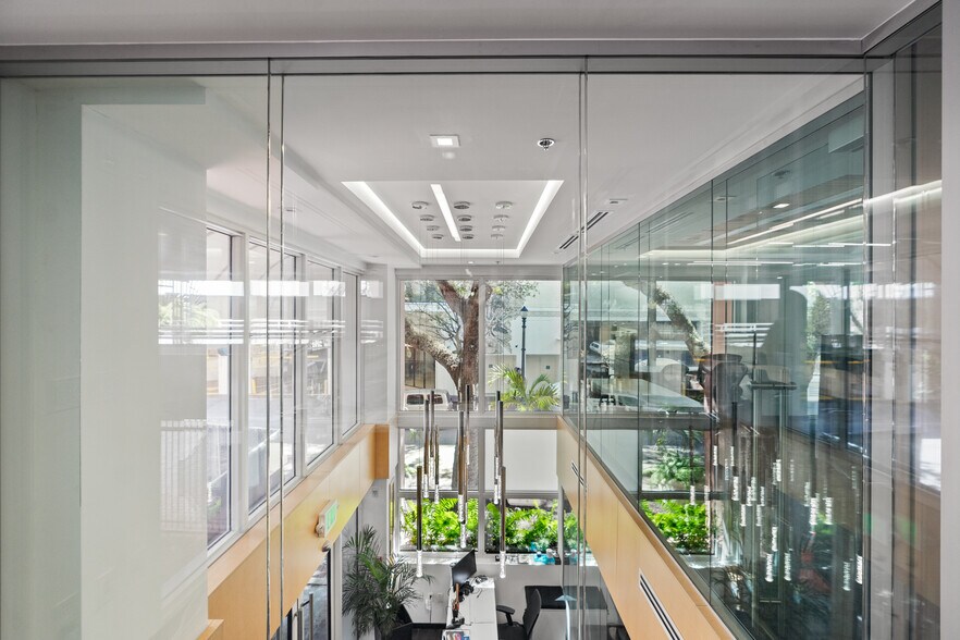 More Photos Of 2801 Florida Ave, Miami Apartments For Lease