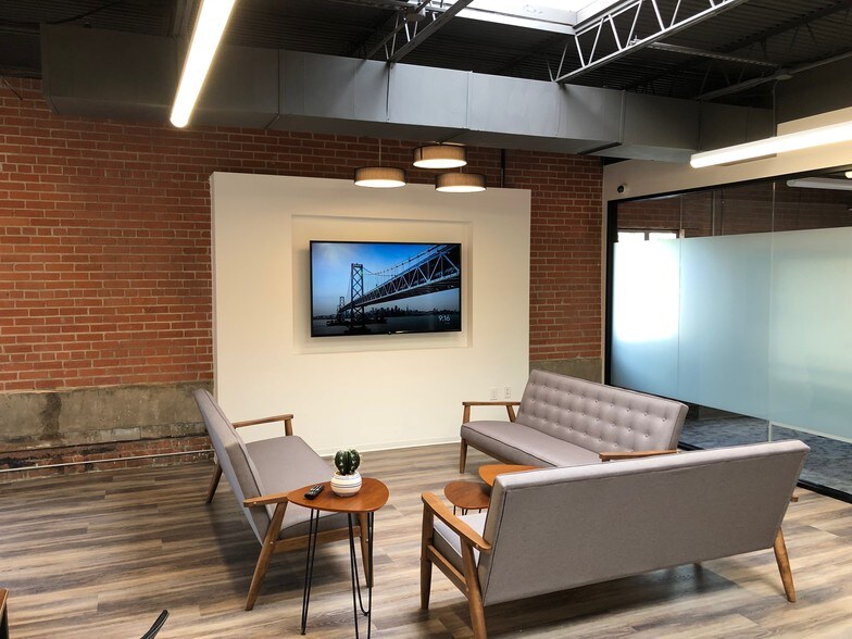 More Photos Of 1923 Washington Ave, Houston Coworking Space