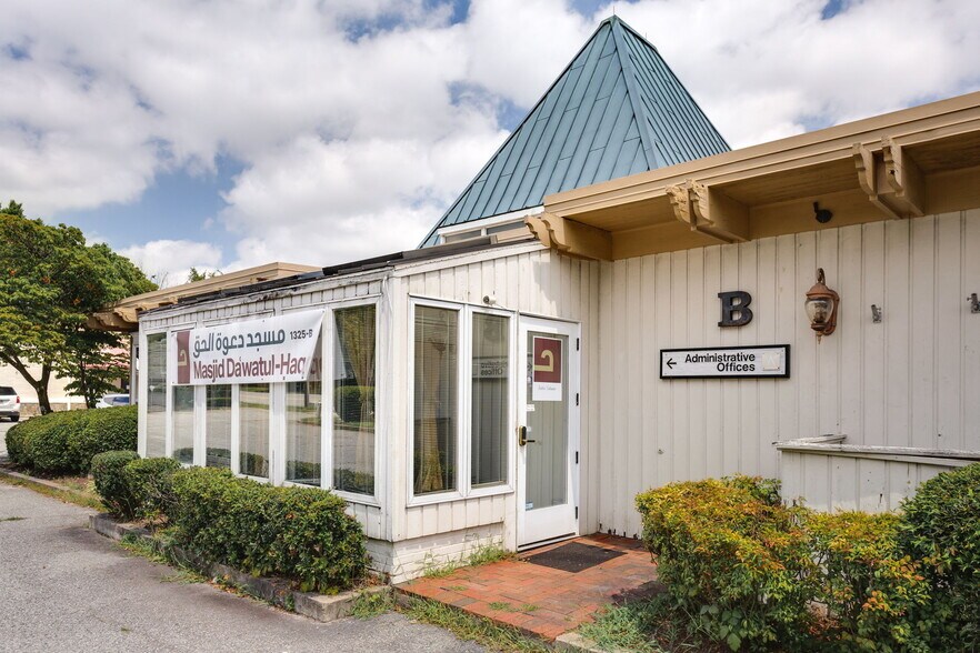 More Photos Of 1325 S Eugene St, Greensboro Warehouse For Sale