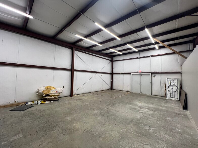 More Photos Of 810 E Craig St, Atmore Medical For Sale