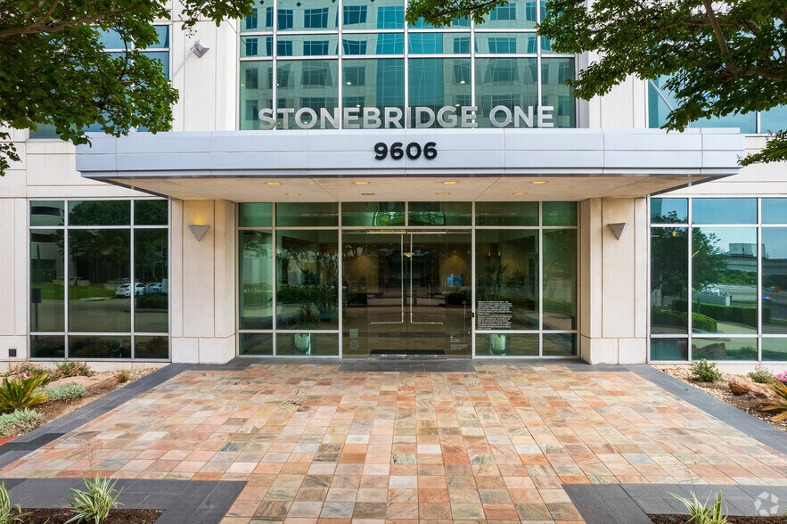 More Photos Of 9606 N Mopac Expy, Austin Unknown For Lease