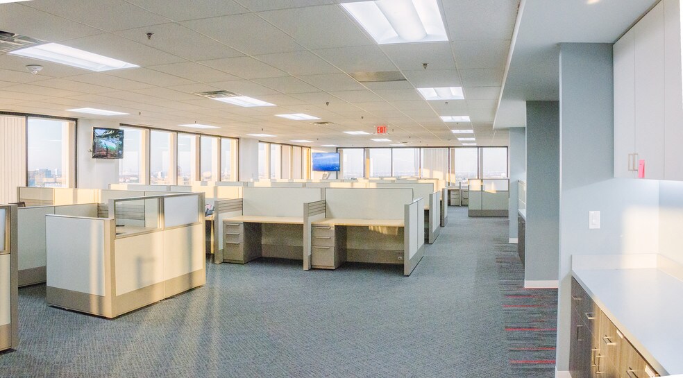 More Photos Of 14901 Quorum Dr, Dallas Office For Lease