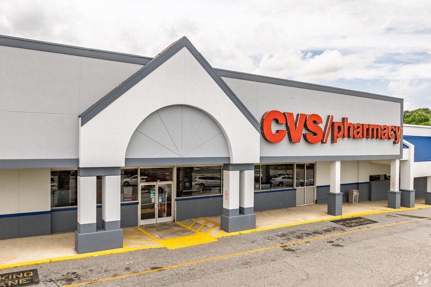 More Photos Of 2200 Westchester Dr, High Point Unknown For Lease