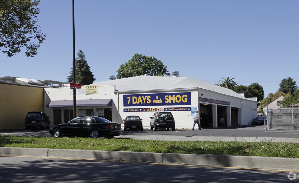 More Photos Of 2234-2236 San Pablo Ave, Berkeley Freestanding For Lease