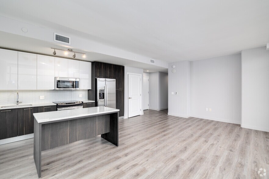 More Photos Of 1213 Walnut St, Philadelphia Apartments For Lease