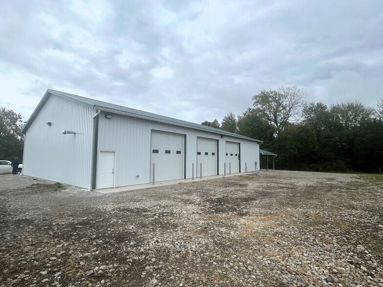 More Photos Of 10830 Beaver Rd, Johnstown Warehouse For Sale