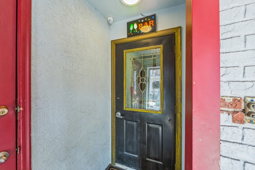 More Photos Of 211 Main St, Royersford Bar For Sale