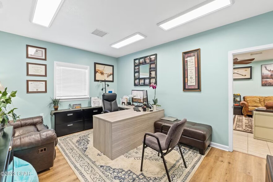 More Photos Of 1602 Martin Luther King Jr Blvd, Panama City Light Manufacturing For Sale