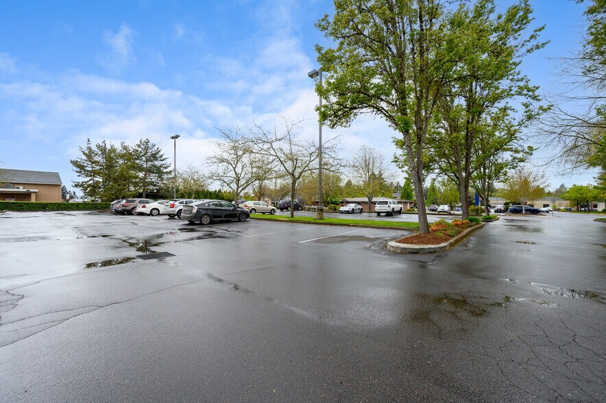 More Photos Of 308 N Villa Rd, Newberg Medical For Lease
