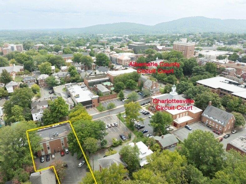 More Photos Of 415 4th St NE, Charlottesville Office Residential For Sale