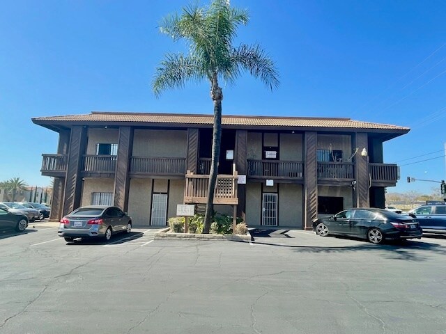 More Photos Of 2176 W Foothill Blvd, Upland Office For Lease