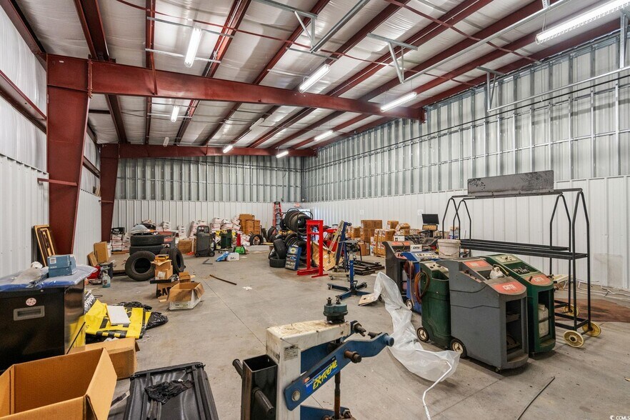 More Photos Of 362 George Bishop Pky, Myrtle Beach Auto Repair For Sale