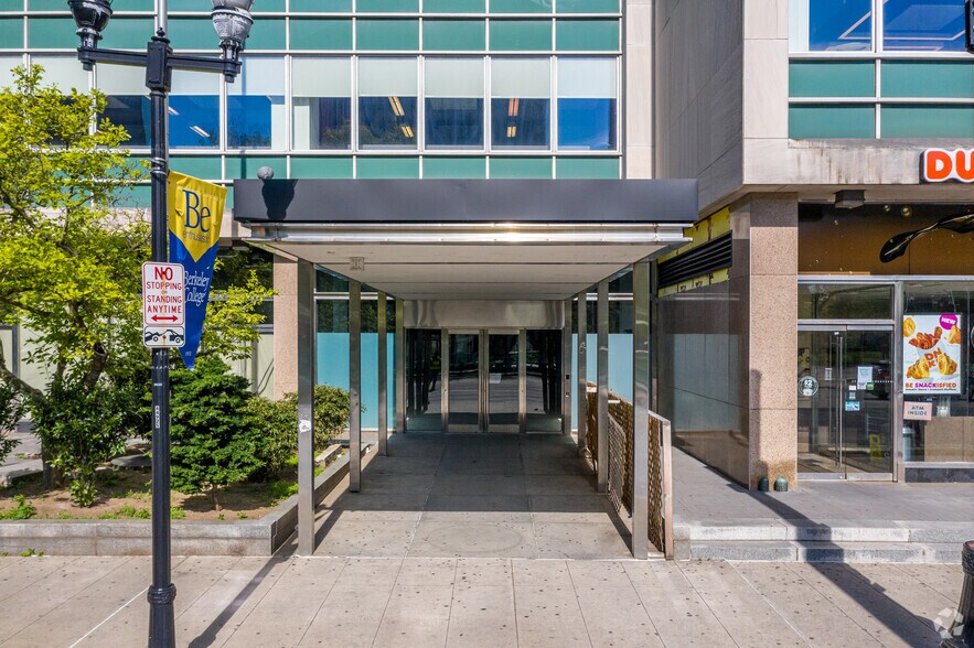 More Photos Of 520 Broad St, Newark Office Residential For Lease