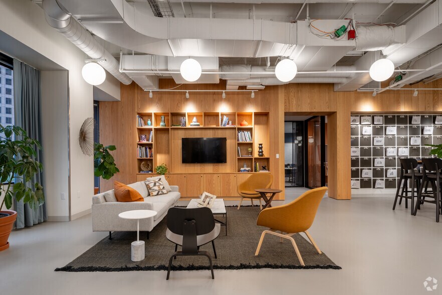 Photo of 1st Floor Ste Coworking Dedicated