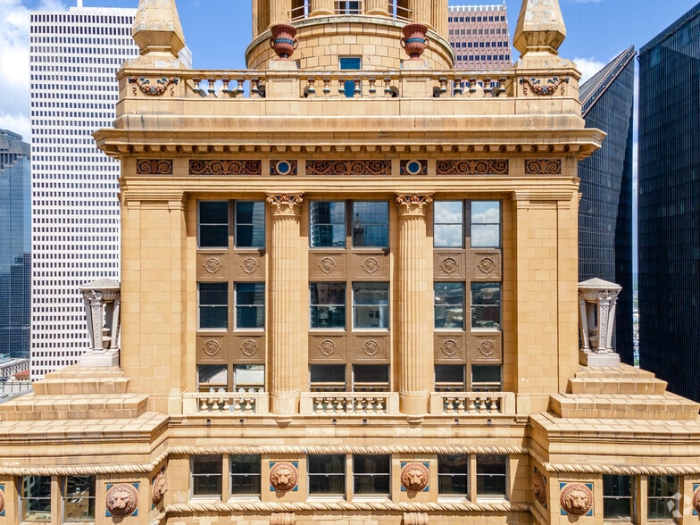 More Photos Of 808 Travis St, Houston Office For Lease