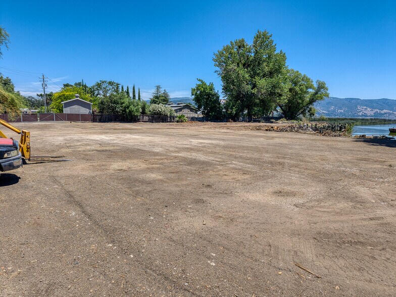 More Photos Of 4270 Lakeshore Blvd, Lakeport Land For Sale